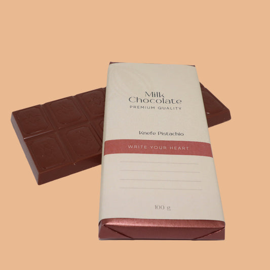 TABLET 100 G MILK KNEFE PISTACHIO