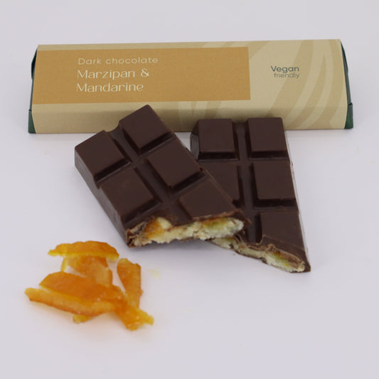 TABLET 50 G DARK MARZIPAN MANDARINE (V)